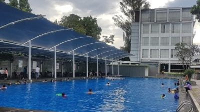 Kolam Renang Oasis Siliwangi Bandung