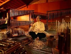 Menyelami Seni Tradisional di Saung Angklung Udjo