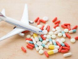 Simak 5 Tips untuk Membawa Obat saat Berpergian dengan Pesawat
