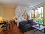 One BR Spa Suite with a Bathtub – Breakfast – Bali – Indonesia