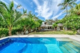 Villa Verona – 100m to Beach, Huge Garden – Bali – Indonesia