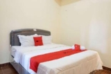 RedDoorz near Buleleng Harbour 2 – Bali – Indonesia