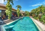 Lautan Kupu – Kupu Villas – Bali – Indonesia