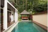 1BR Special Romantics Hundred Candle Light Dinner – Bali – Indonesia