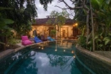 Bale Seminyak Petitenget Beach – Bali – Indonesia