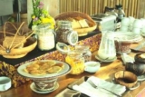 Luxury 1BR Family Suite with Balcony #R20 – Bali – Indonesia