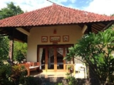 KIRANA HOMESTAY (DUSK BUNGALOW) – Bali – Indonesia