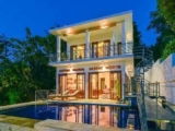 Villa Kapal – Bali – Indonesia
