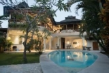 Amazing 3BR Villa with Big Pool in Berawa Canggu – Bali – Indonesia