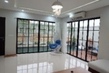 Lesurf  3 bedroom + private pool + rooftop – Bali – Indonesia