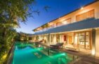 Villa Louwie, Canggu – 5 Bedrooms, pool and garden – Bali – Indonesia