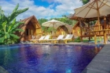 Cheap, Wooden, Cozy room with pool at Nusa Penida – Bali – Indonesia