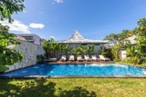 Stylist 1BR Villa with Pool near Batu Beligh Beach – Bali – Indonesia