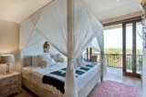 Romantic Poolside Town House, Tabanan Village ❤️ – Bali – Indonesia
