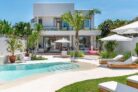 Berawa Breeze: Chic 4BR Beachside Oasis – Bali – Indonesia