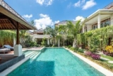 Modern Villa 5 BR, Canggu – Bali – Indonesia