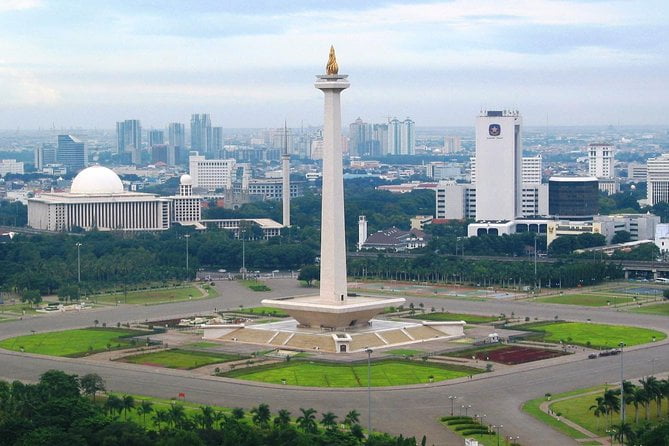 Explore Jakarta